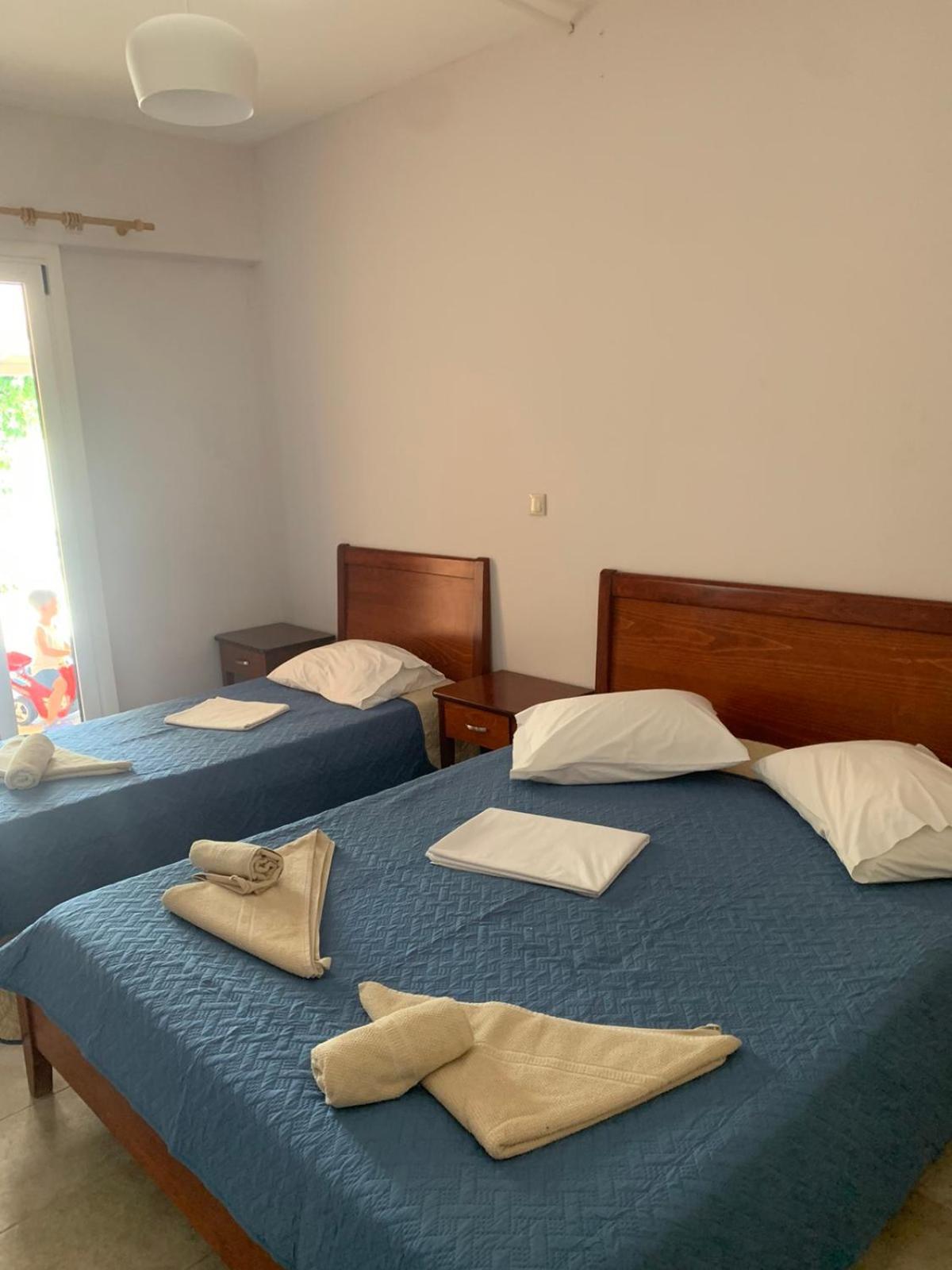 Domenica House Appartement Kondaraíni Buitenkant foto